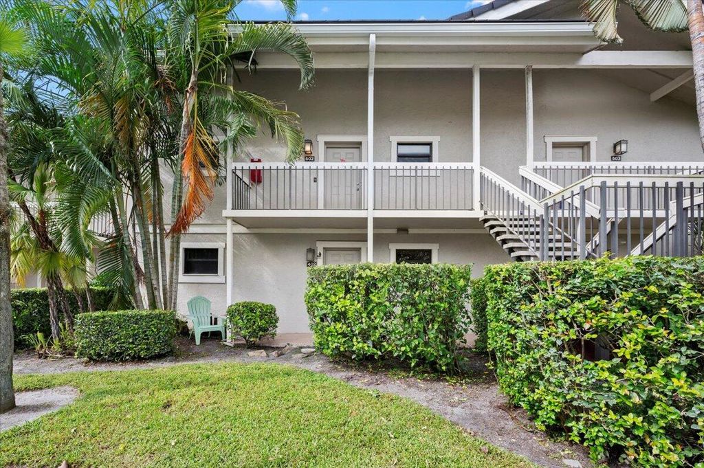 Photo of 11863 Wimbledon Circle #441, Wellington, FL 33414 (MLS # B26036470)