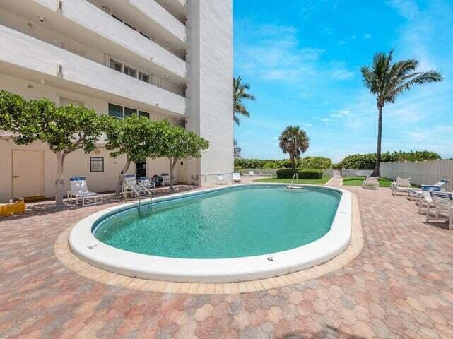 VILLA TOWERS CONDO - Residential Lease