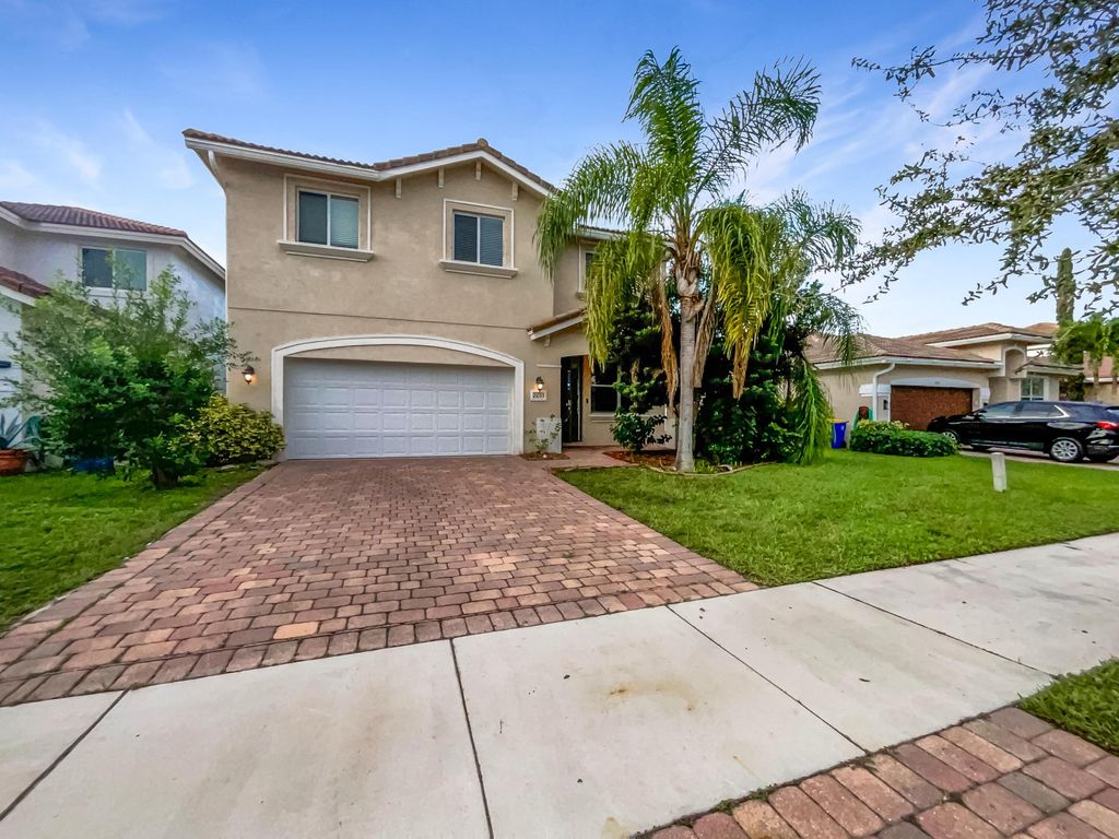 Photo of 2653 SW Gallery Circle, Palm City, FL 34990 (MLS # R10928229)