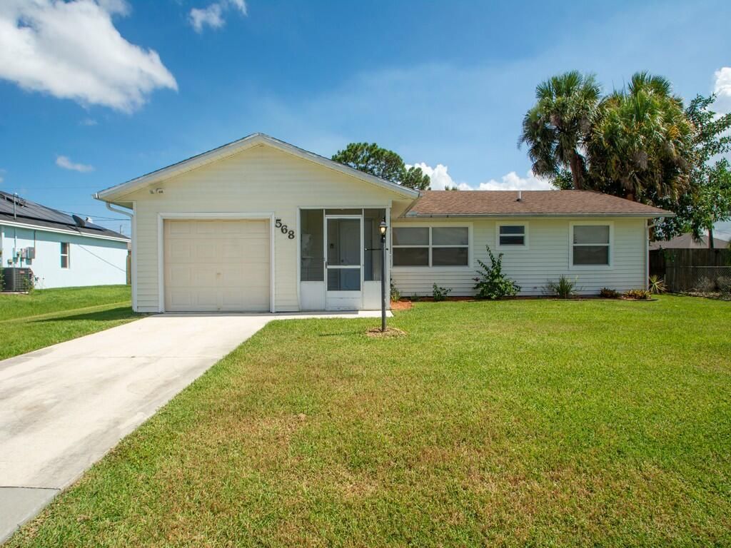 Photo of 568 SW Prado Avenue, Port St Lucie, FL 34983 (MLS # R10893483)