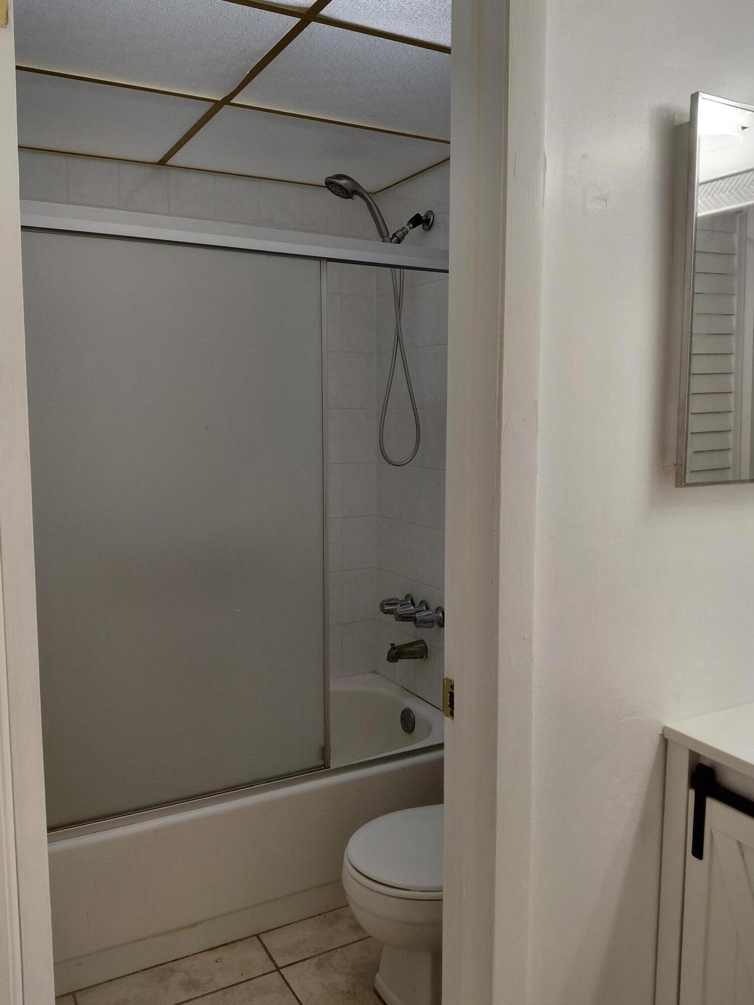 ROYAL PARK GARDENS - Residential Lease