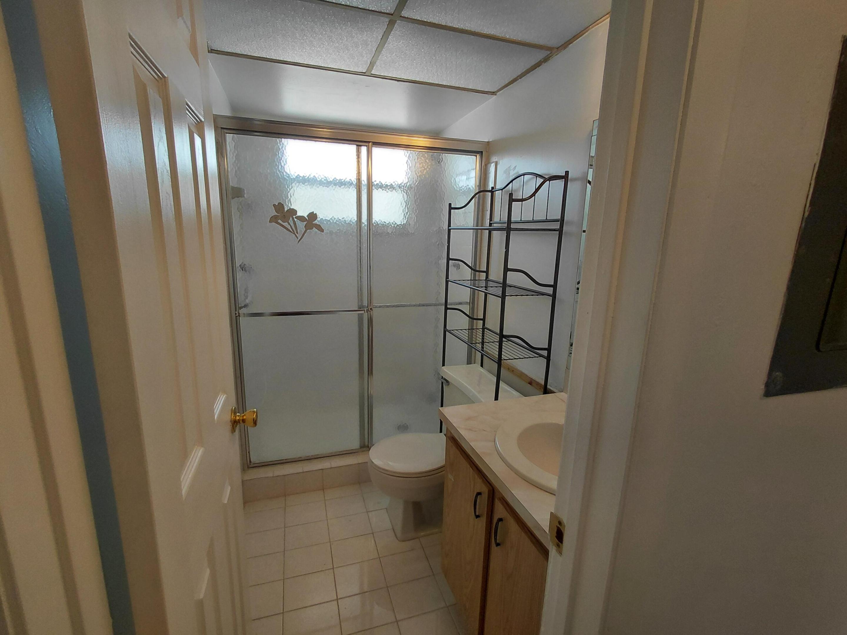 ROYAL PARK GARDENS - Residential Lease