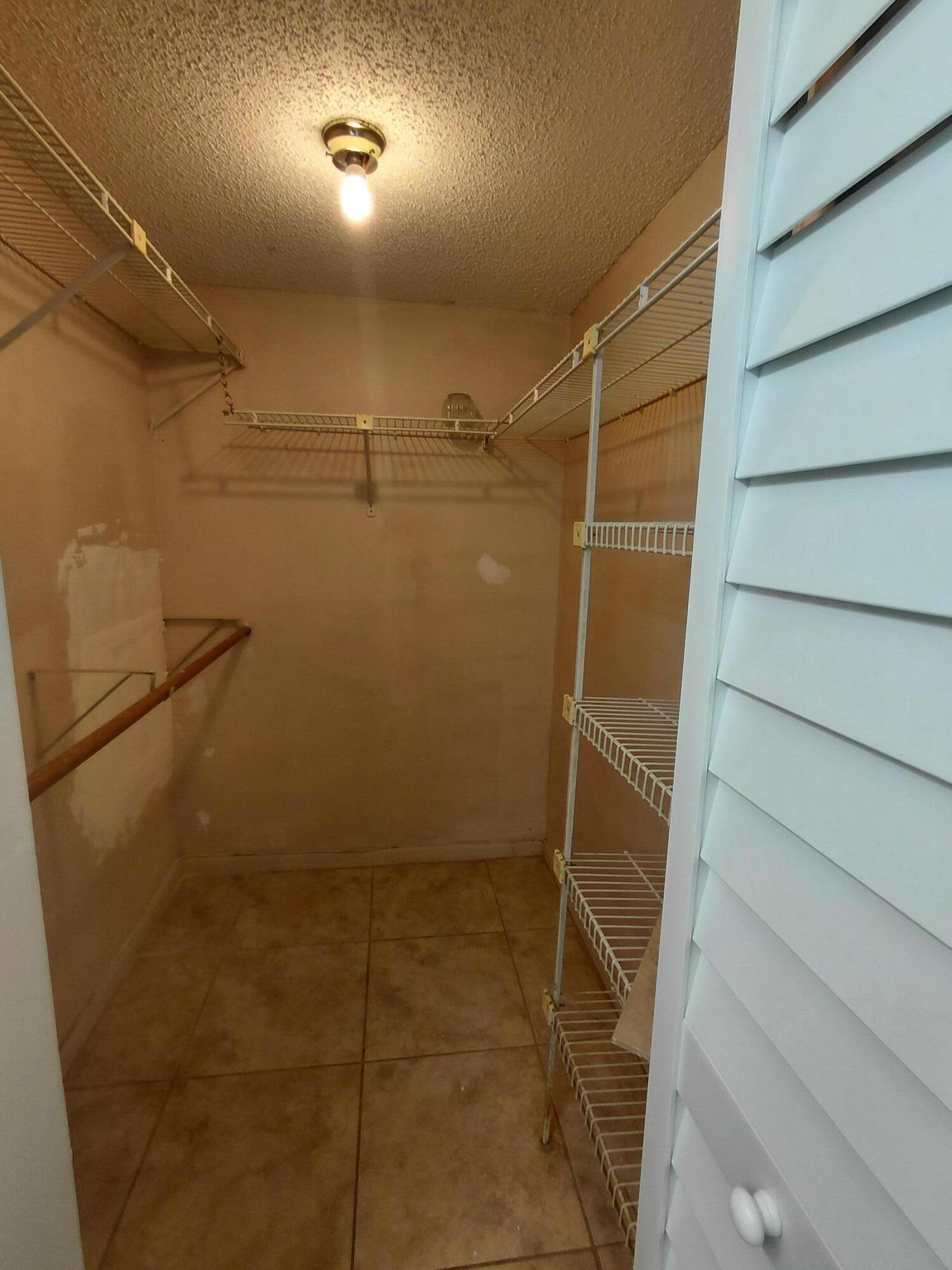 ROYAL PARK GARDENS - Residential Lease