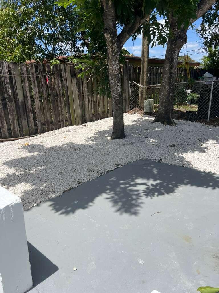 LAUDERDALE LAKES NORTH GATE - Residential