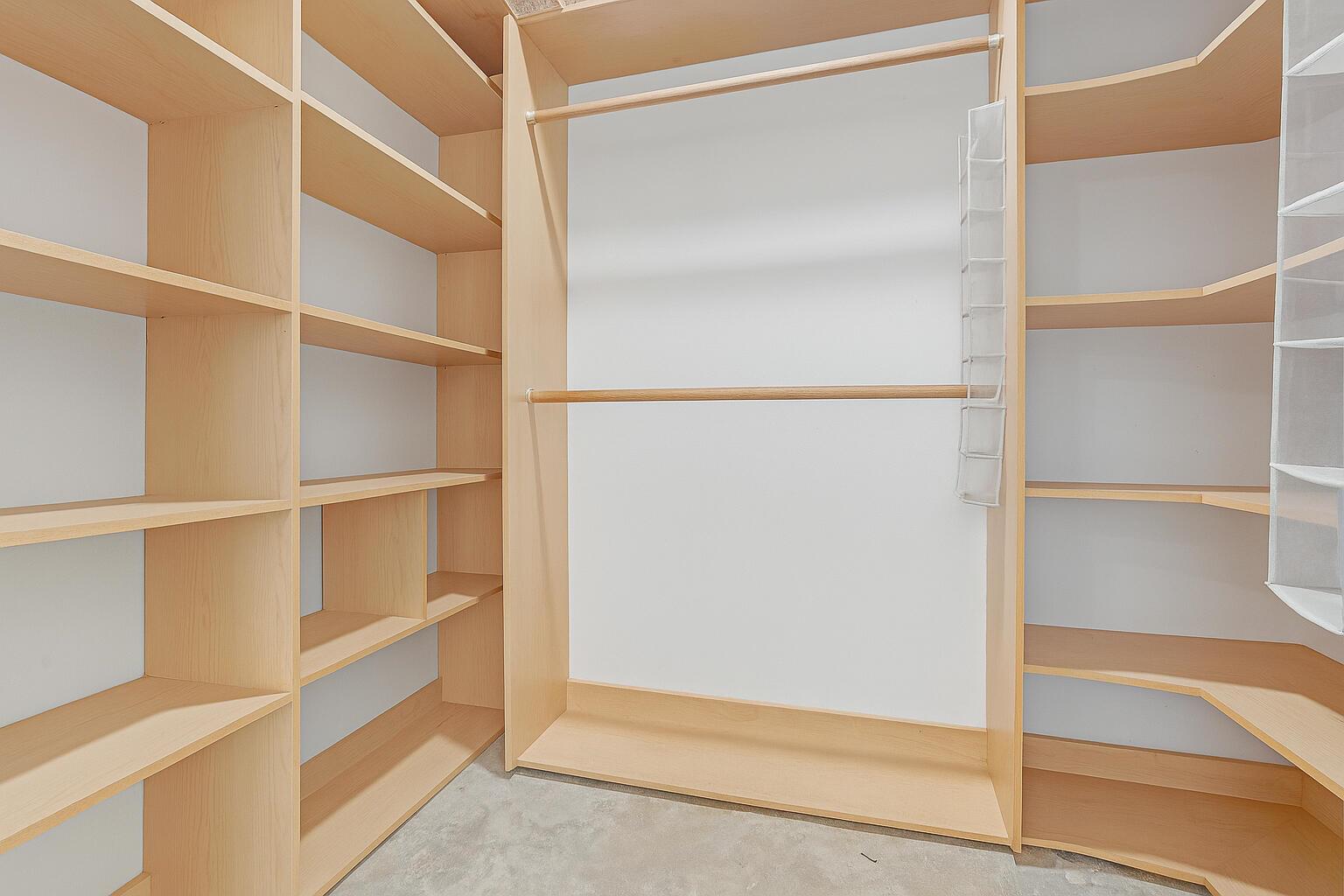 Key Colony Townhouses - Residential