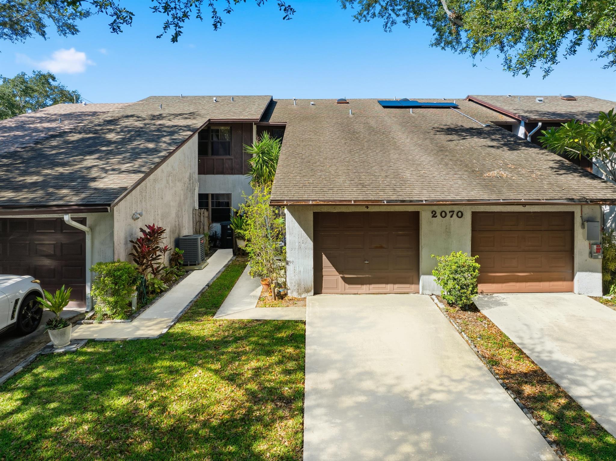 Key Colony Townhouses - Residential