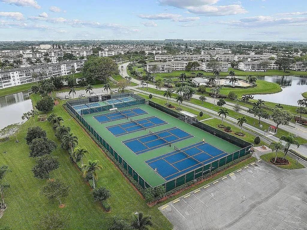 Preston At Century Villag - Residential Lease