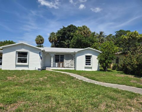 431 Virginia Drive Lake Worth Beach FL 33461