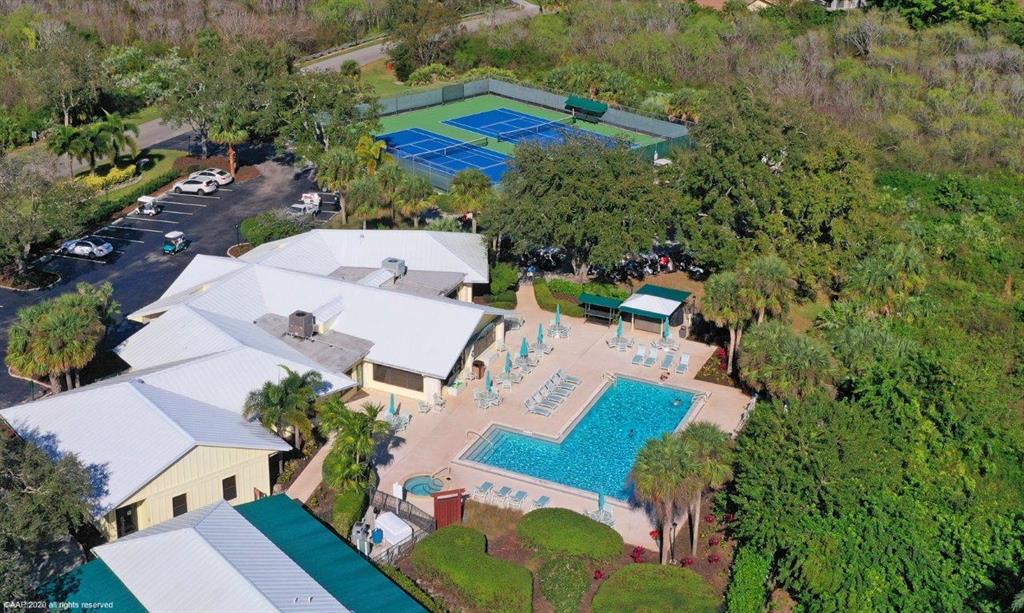 EAGLEWOOD - Residential