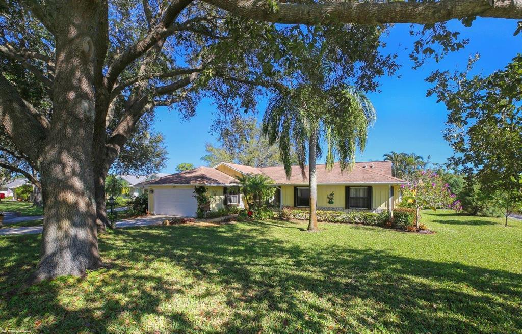 EAGLEWOOD - Residential