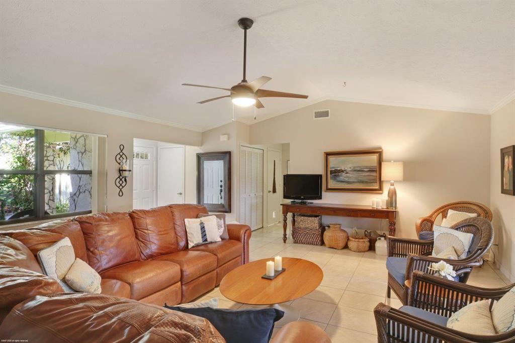 EAGLEWOOD - Residential