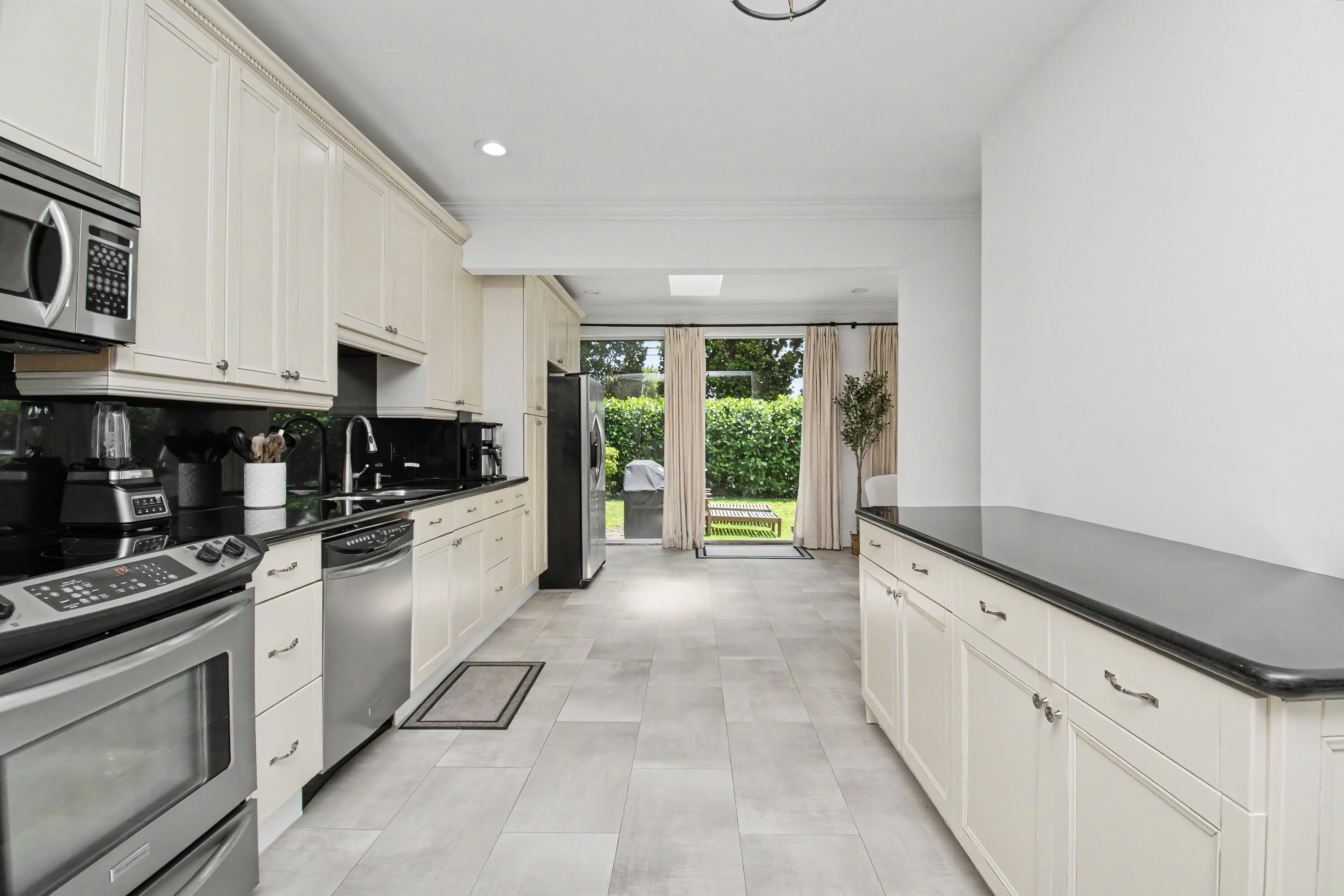 PLUM AT BOCA POINTE CONDOS ONE THRU 15 FILED IN OR - Residential