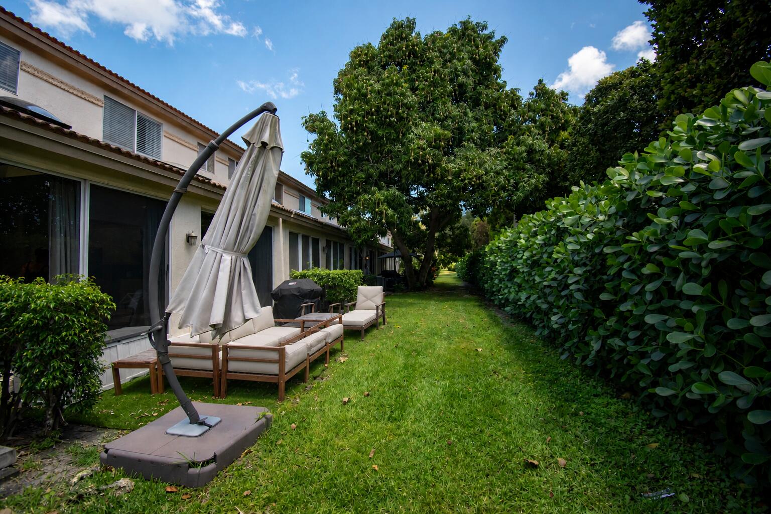 PLUM AT BOCA POINTE CONDOS ONE THRU 15 FILED IN OR - Residential