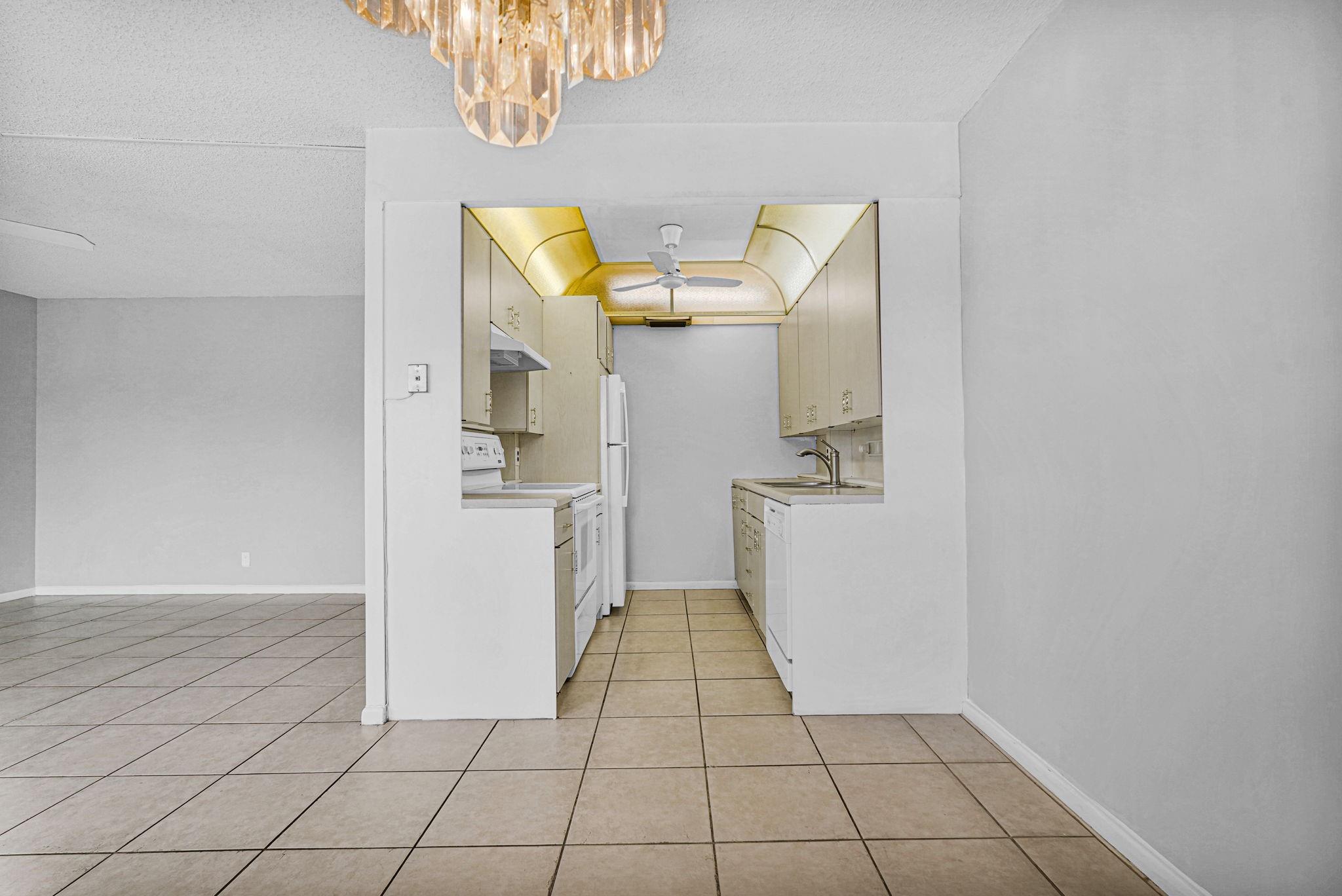 Century Village East - Residential