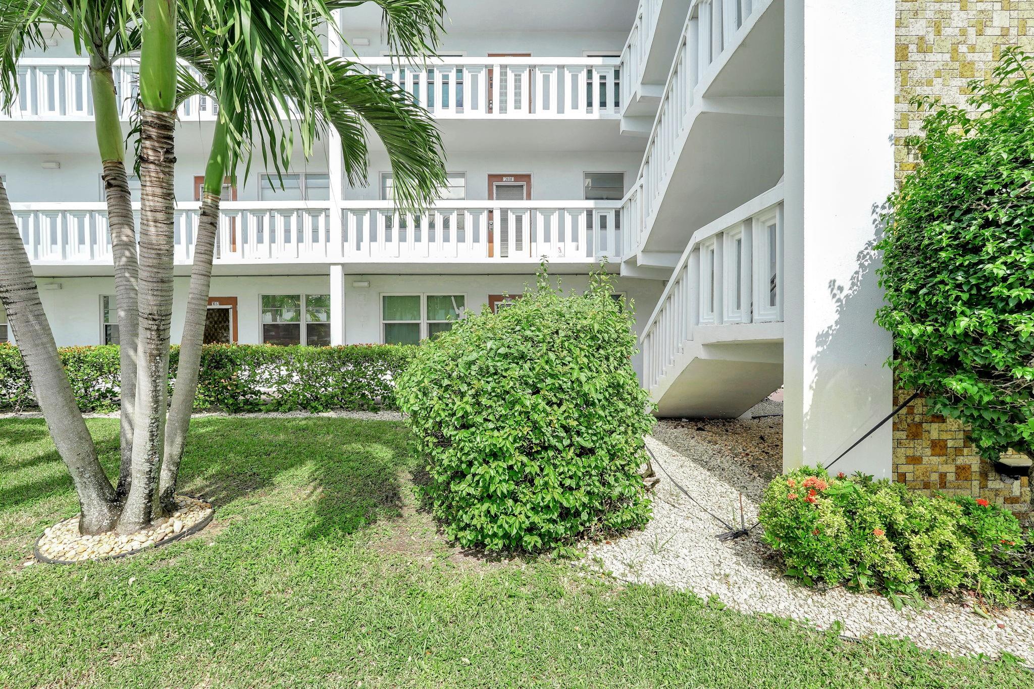 Century Village East - Residential