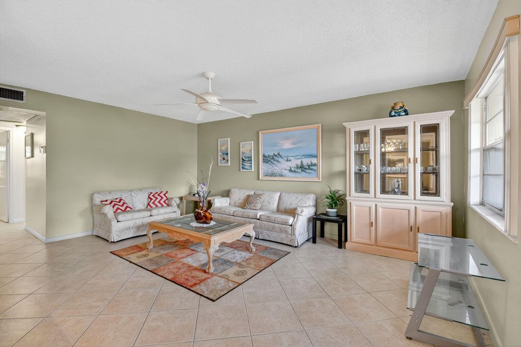 Photo of 317 Windsor N, West Palm Beach, FL 33417 (MLS # R11163924)