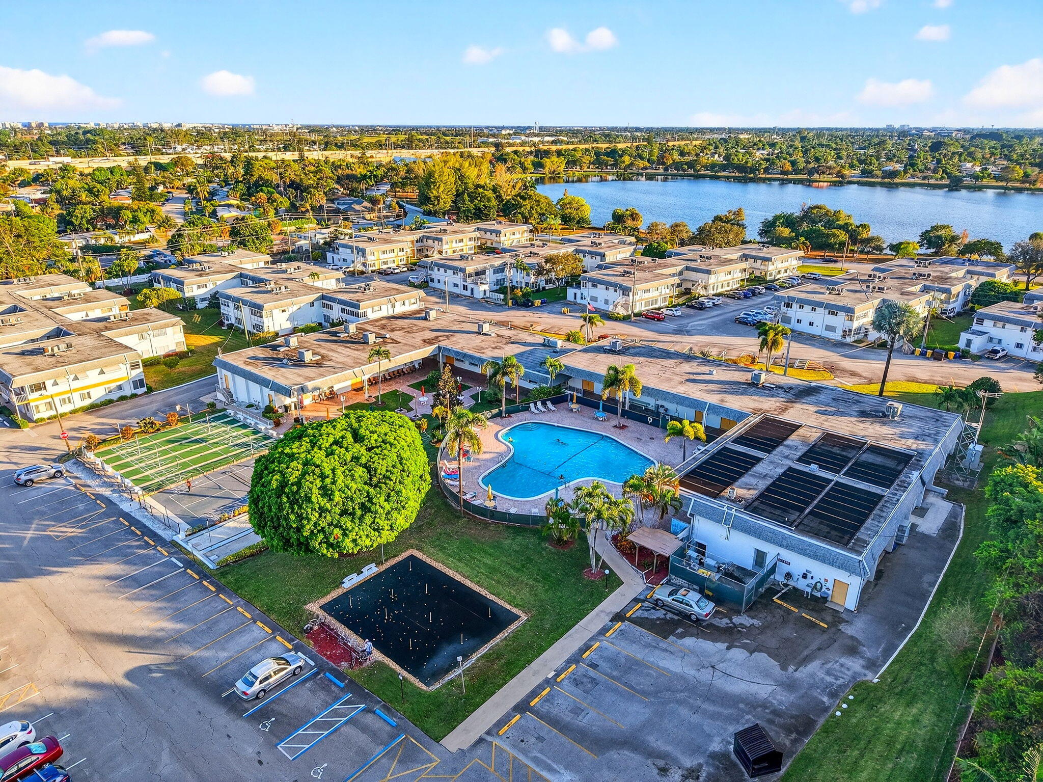 MURRY HILLS APT BLDG CONDO - Residential Lease