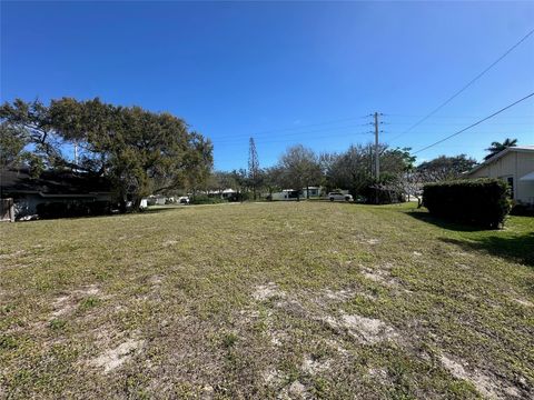 3939 NW 5th Ave Boca Raton FL 33431