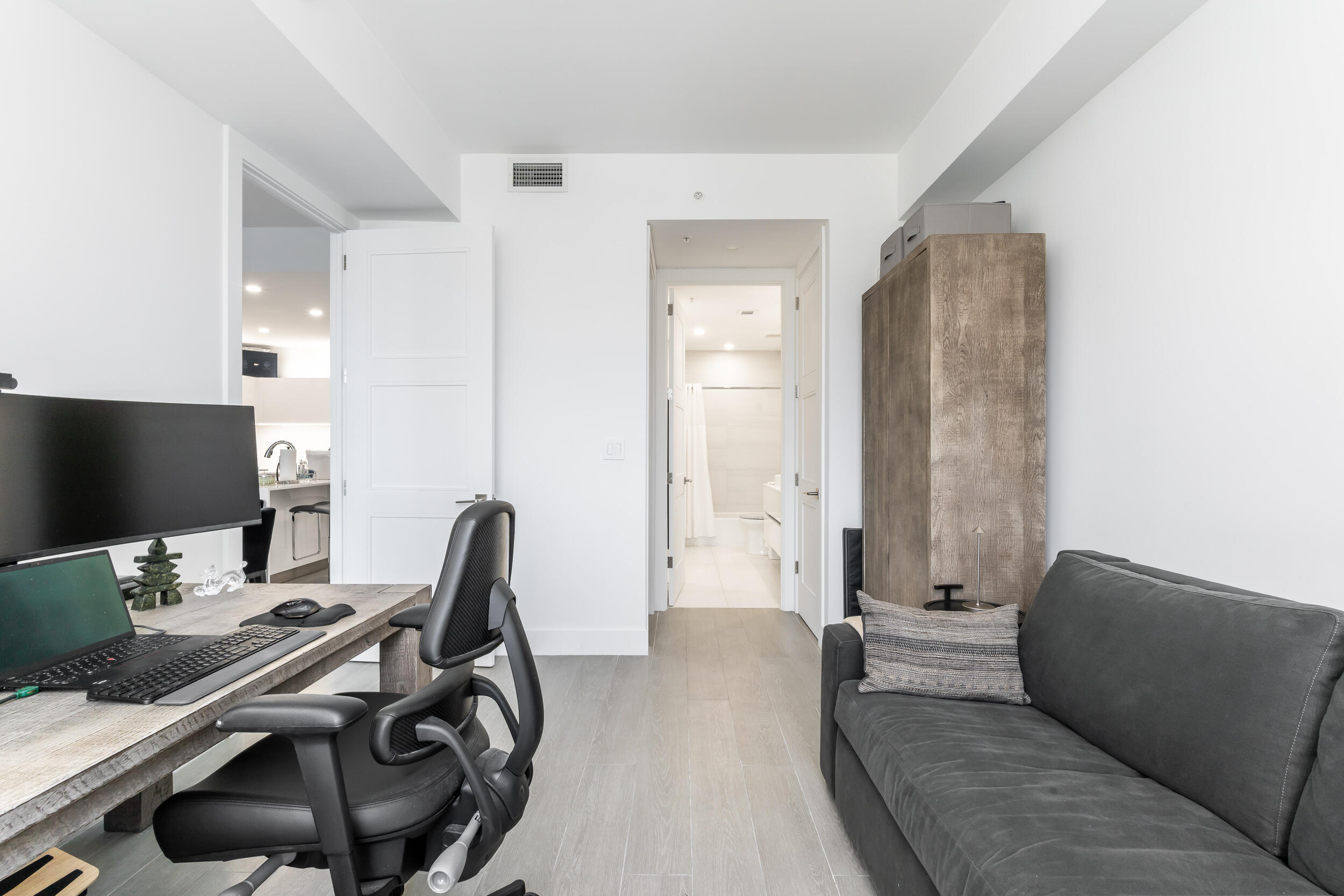 TOWER 155 - Residential