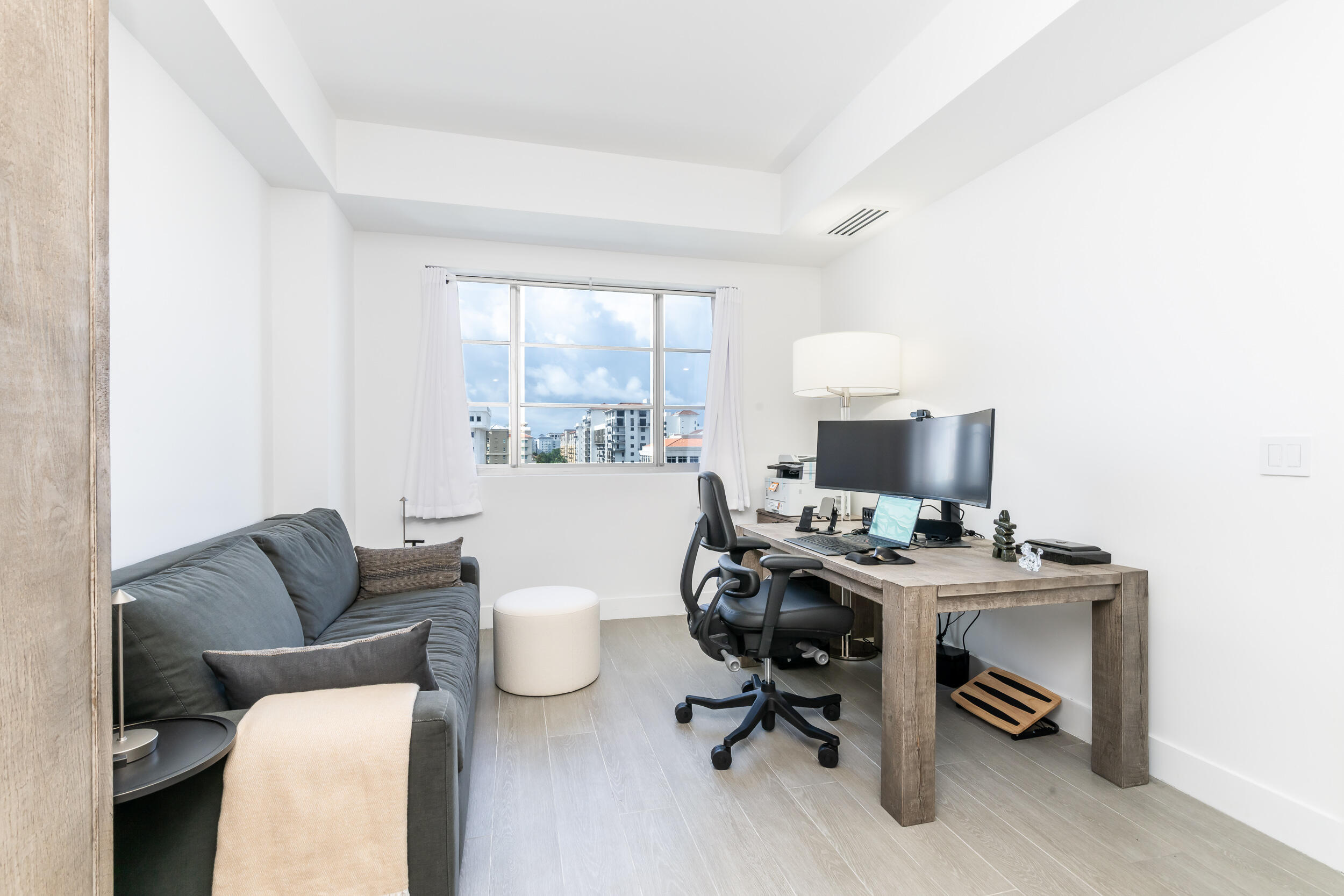 TOWER 155 - Residential