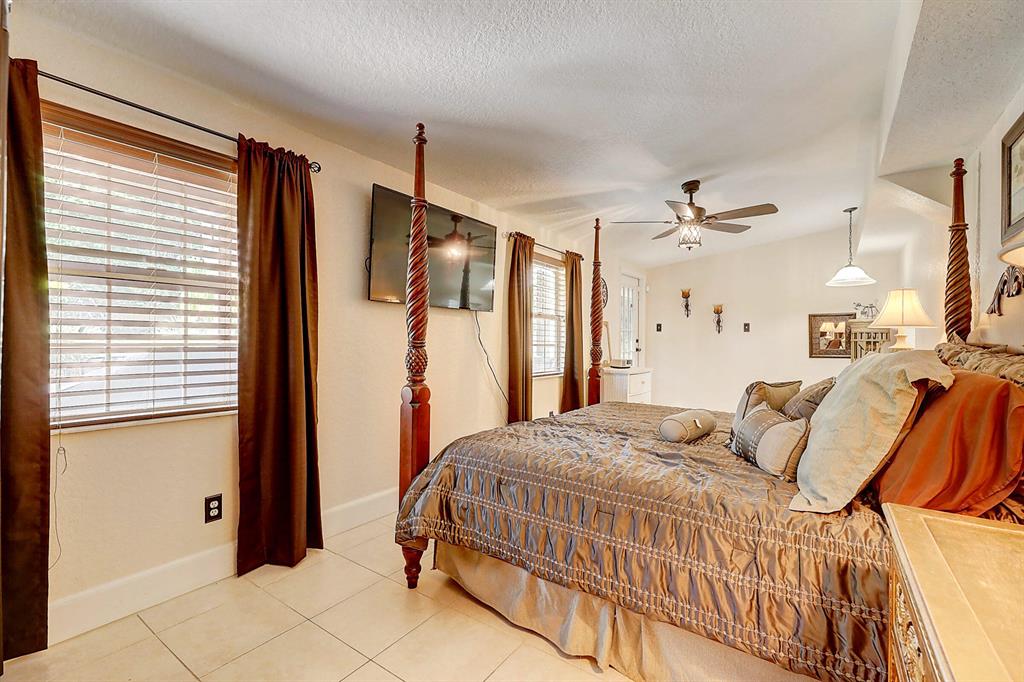 METES AND BOUNDS - Residential