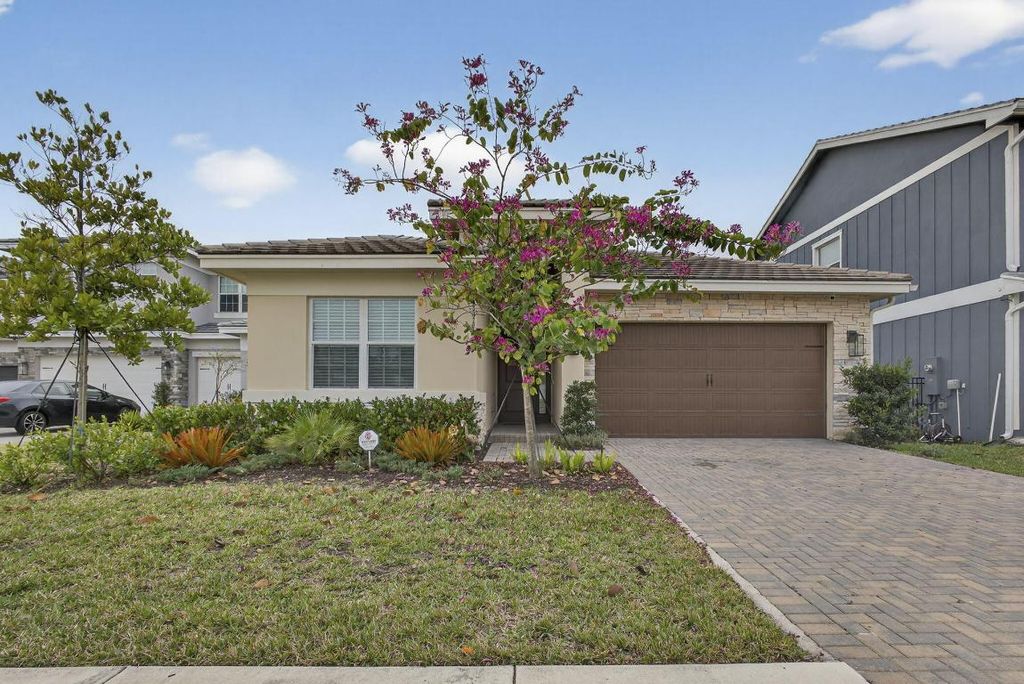 Photo of 1411 Thistle Place, Loxahatchee, FL 33470 (MLS # R11154724)