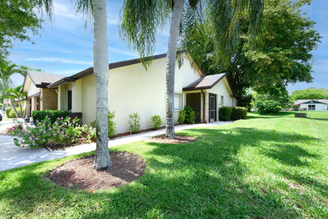 VILLAGE WALK - Residential