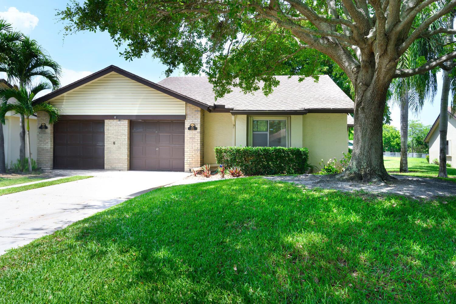 VILLAGE WALK - Residential