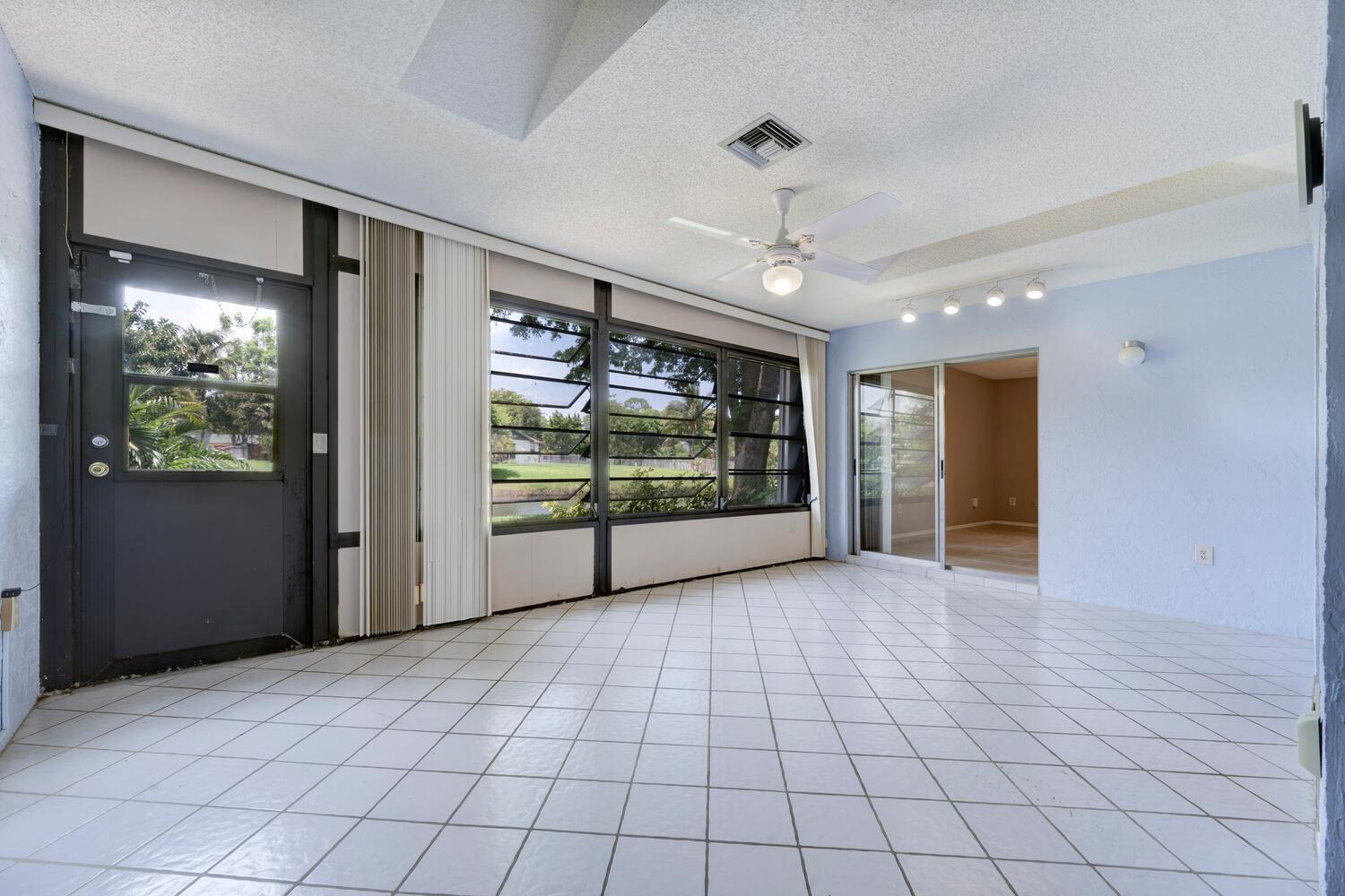 VILLAGE WALK - Residential