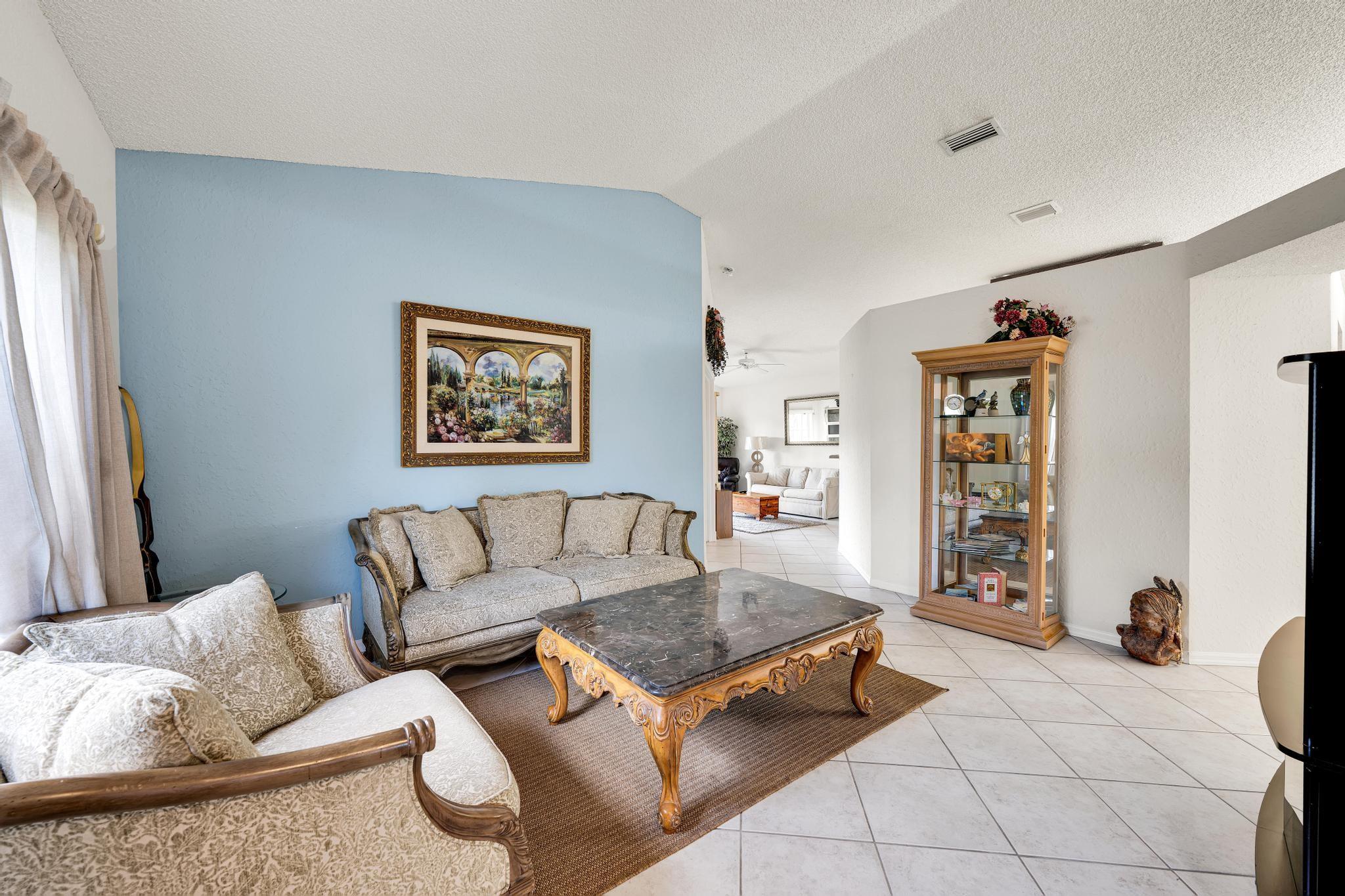 1601 SW 158th Ave