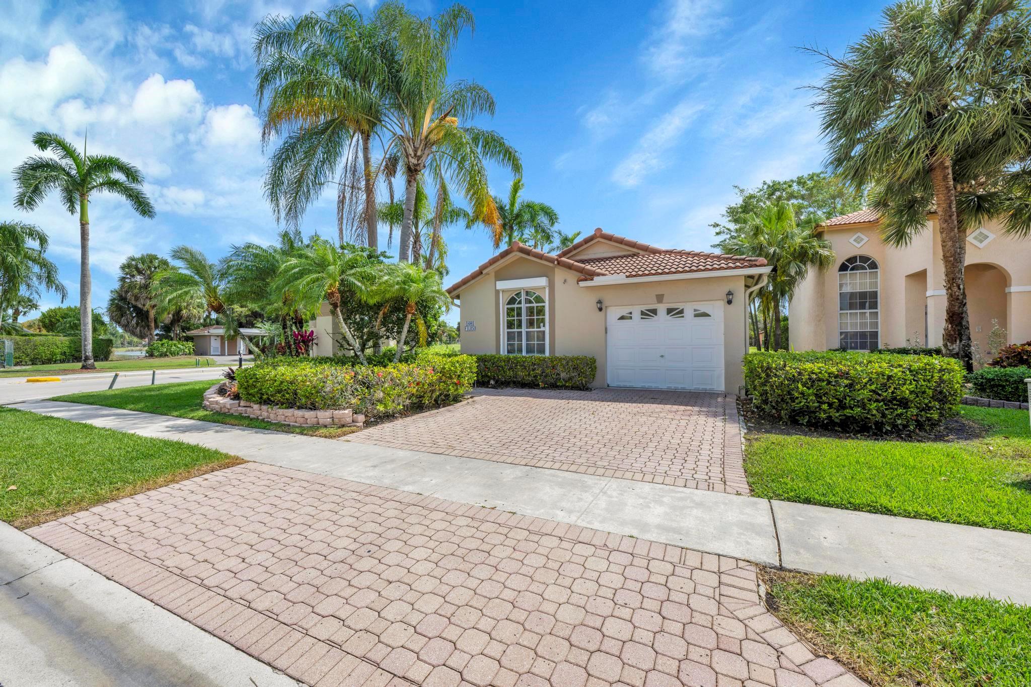 1601 SW 158th Ave