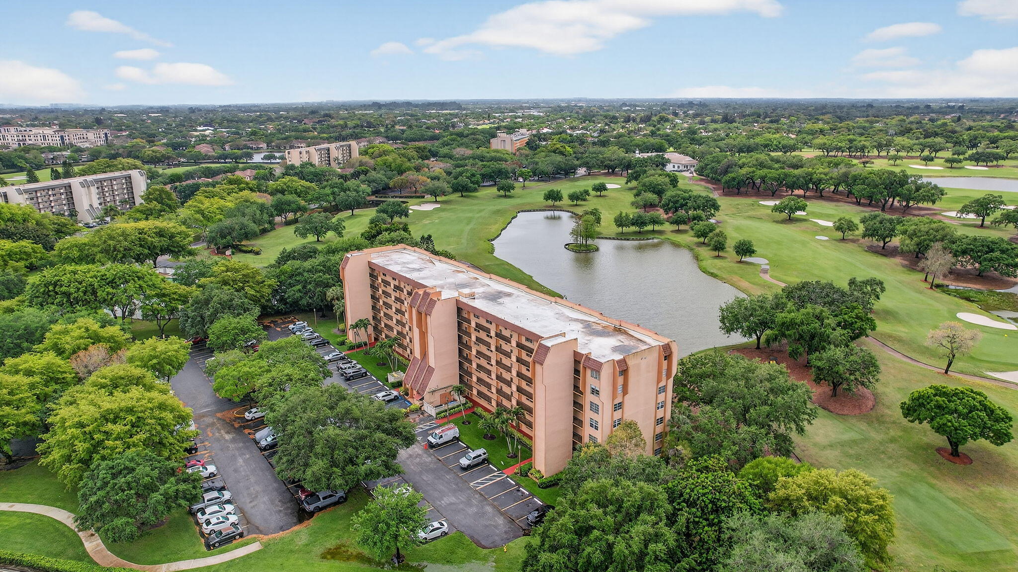 ROLLING HILLS GOLF AND - Residential