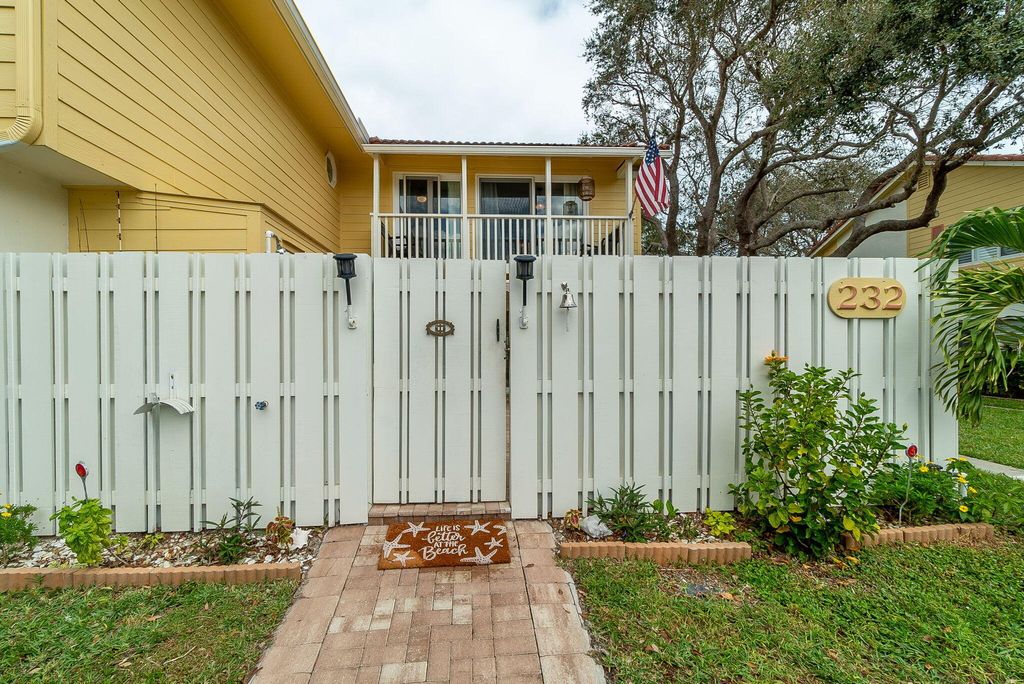Photo of 232 Seabreeze Circle #232, Jupiter, FL 33477 (MLS # R10958282)