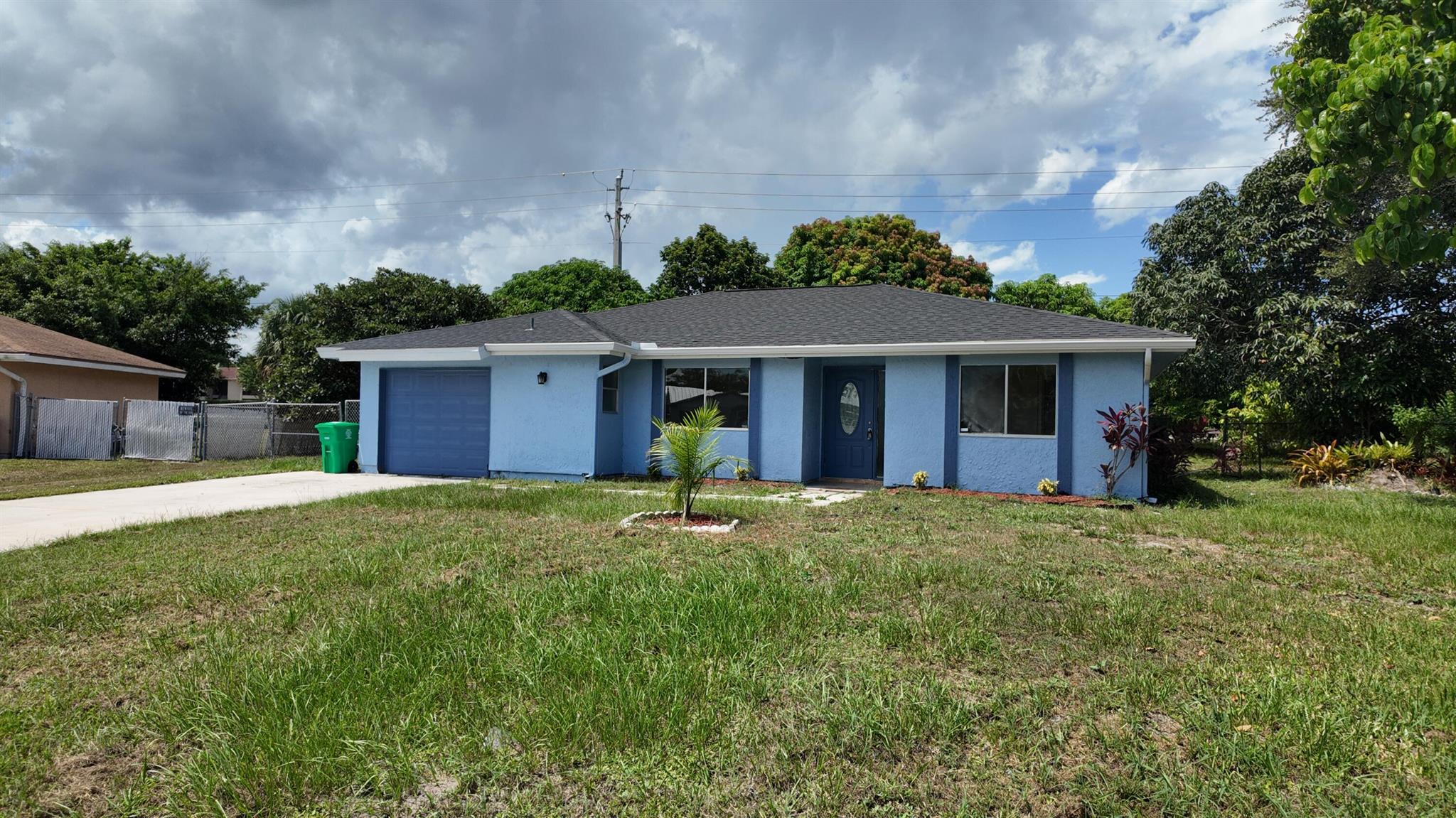1317 SE Elyton Court