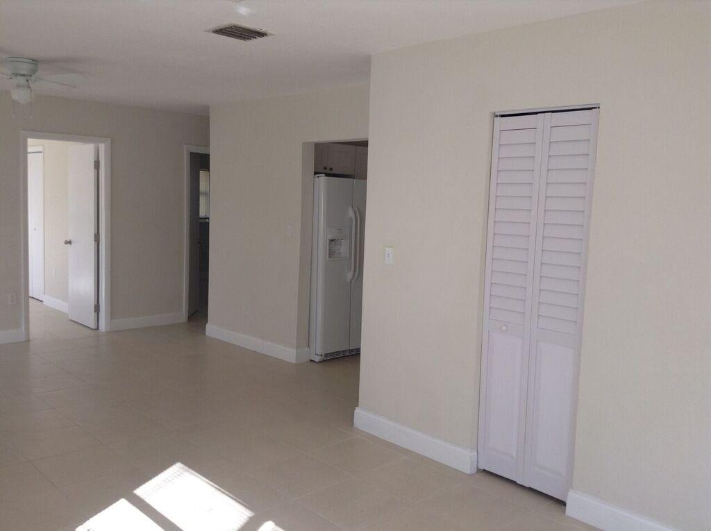 WASHINGTON PARK 4TH ADD - Residential Lease