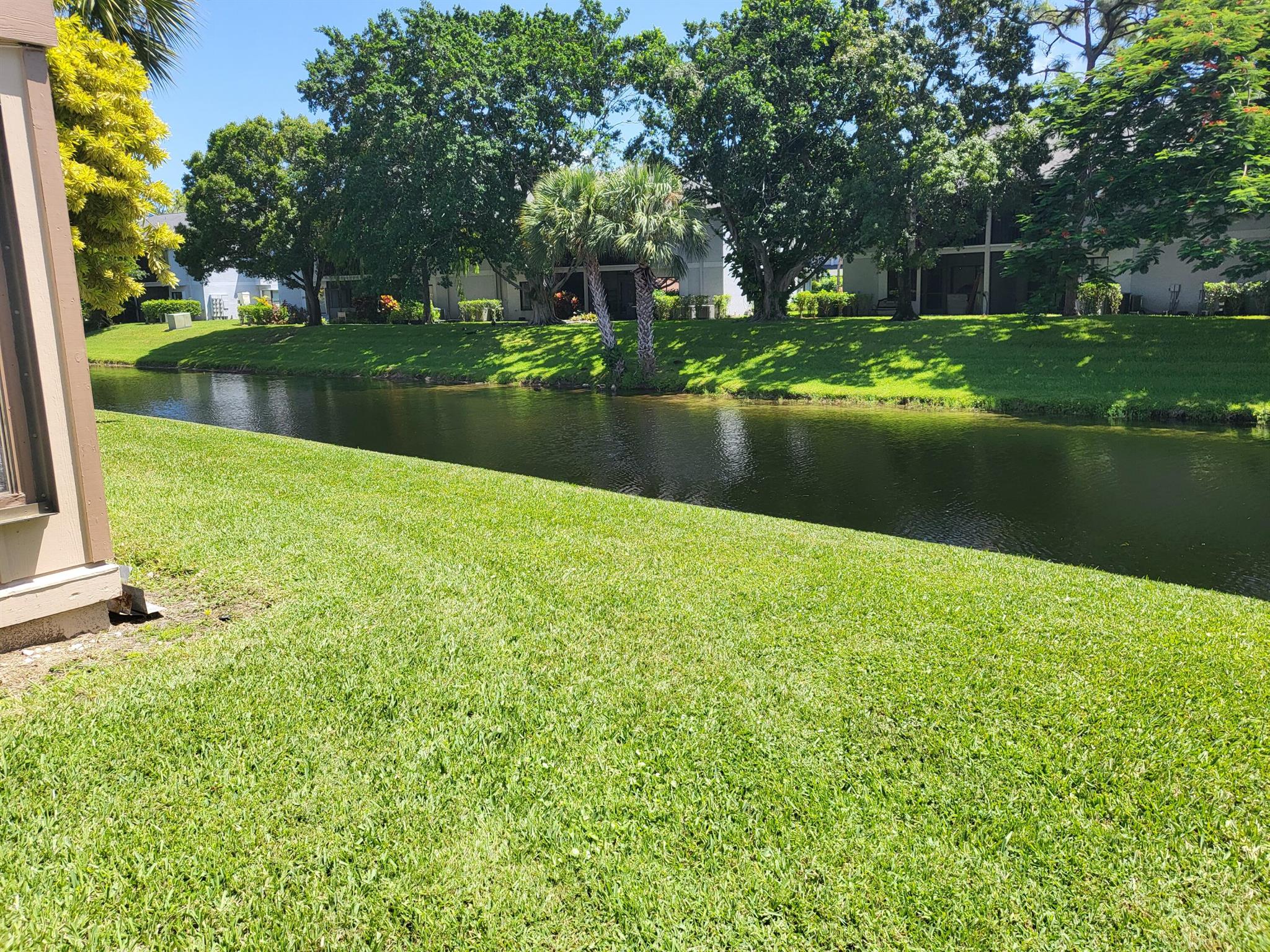 CROSSWINDS AT RIVER BRIDG - Residential