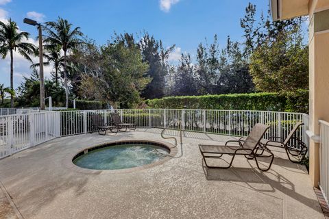 A home in Deerfield Beach