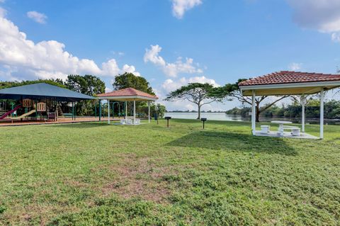 A home in Deerfield Beach