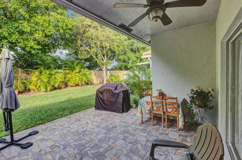 A home in Deerfield Beach