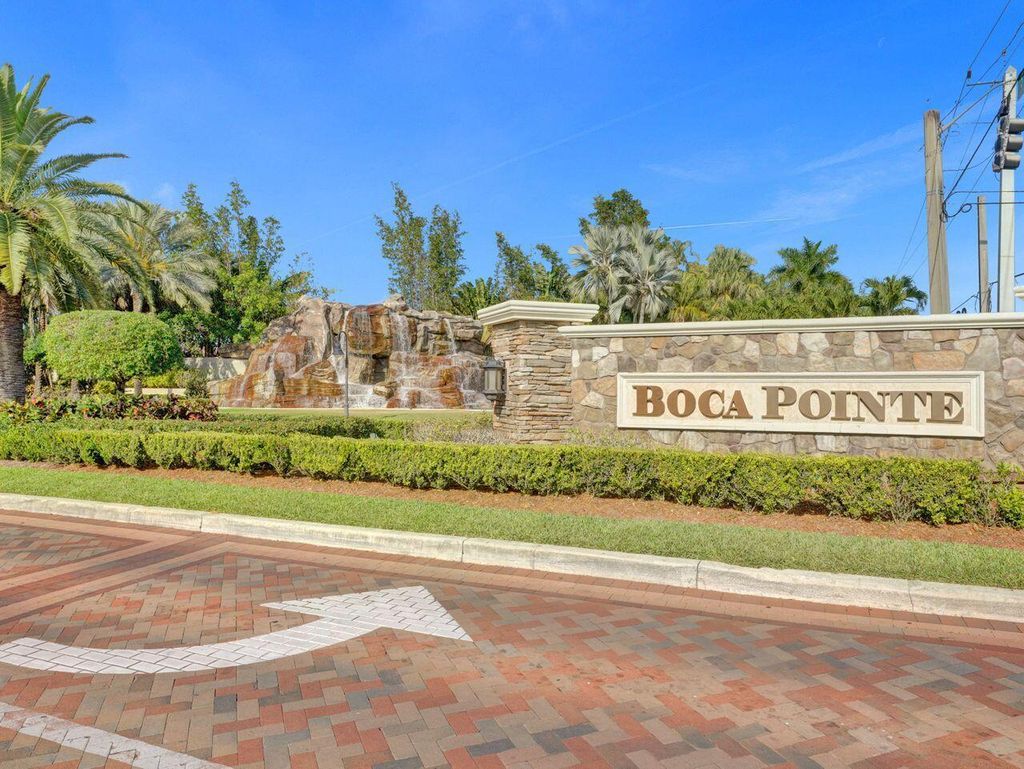 Photo of 6752 Montego Bay Blvd #E, Boca Raton, FL 33433 (MLS # R10979786)