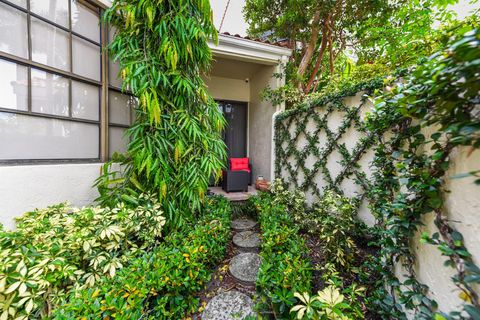 7493 Campo Florido Boca Raton FL 33433