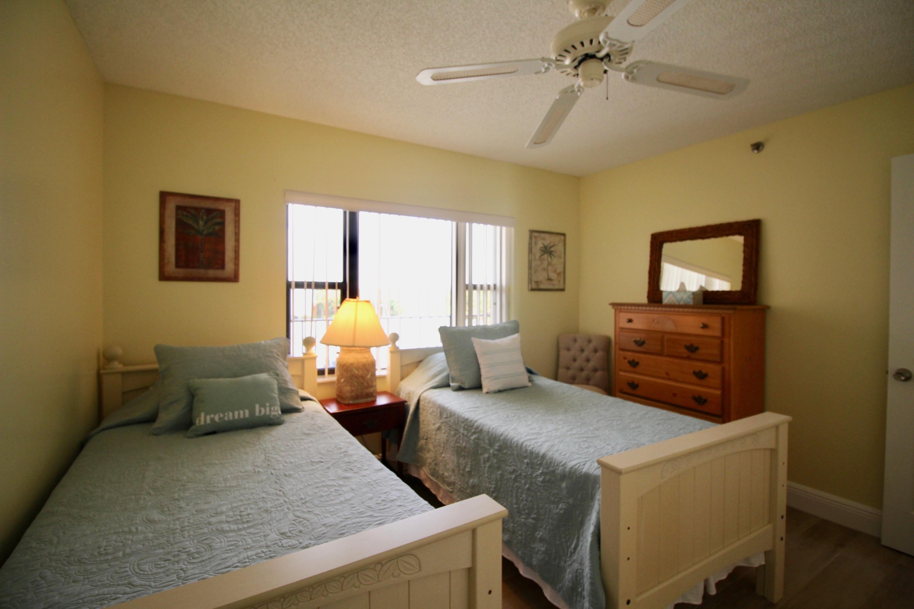 OCEAN HARBOUR CONDOMINIUM D - Residential