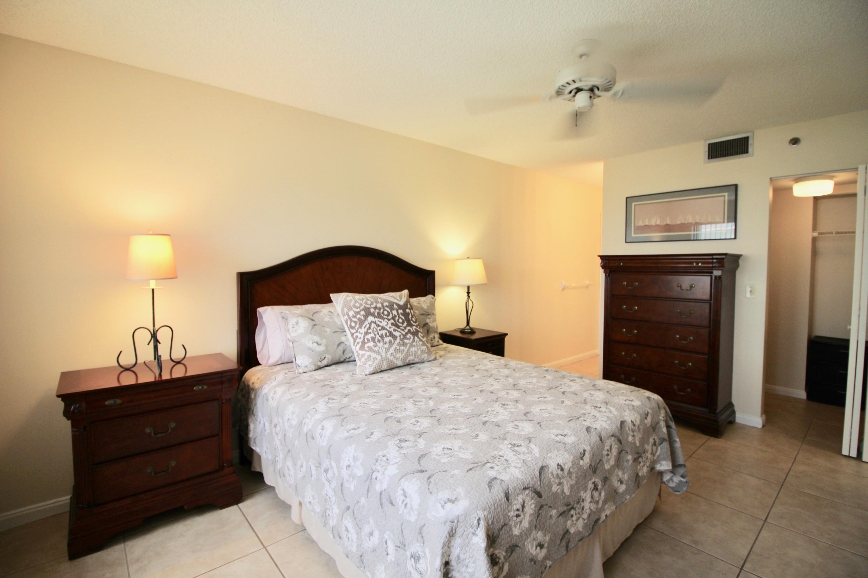 OCEAN HARBOUR CONDOMINIUM D - Residential