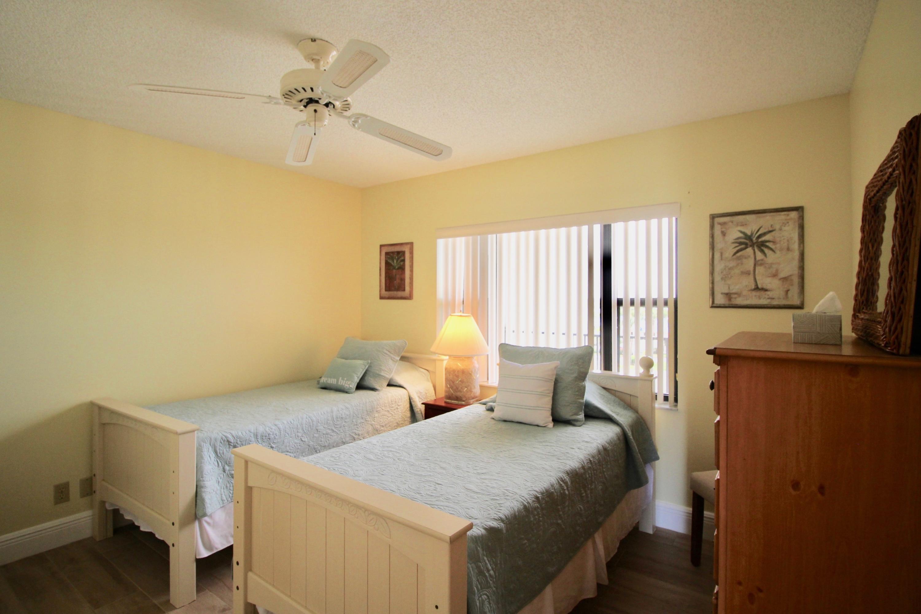 OCEAN HARBOUR CONDOMINIUM D - Residential