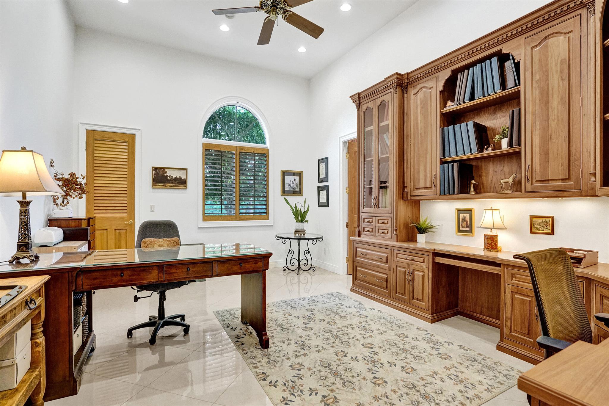 LAGO MAR COLONY - Residential