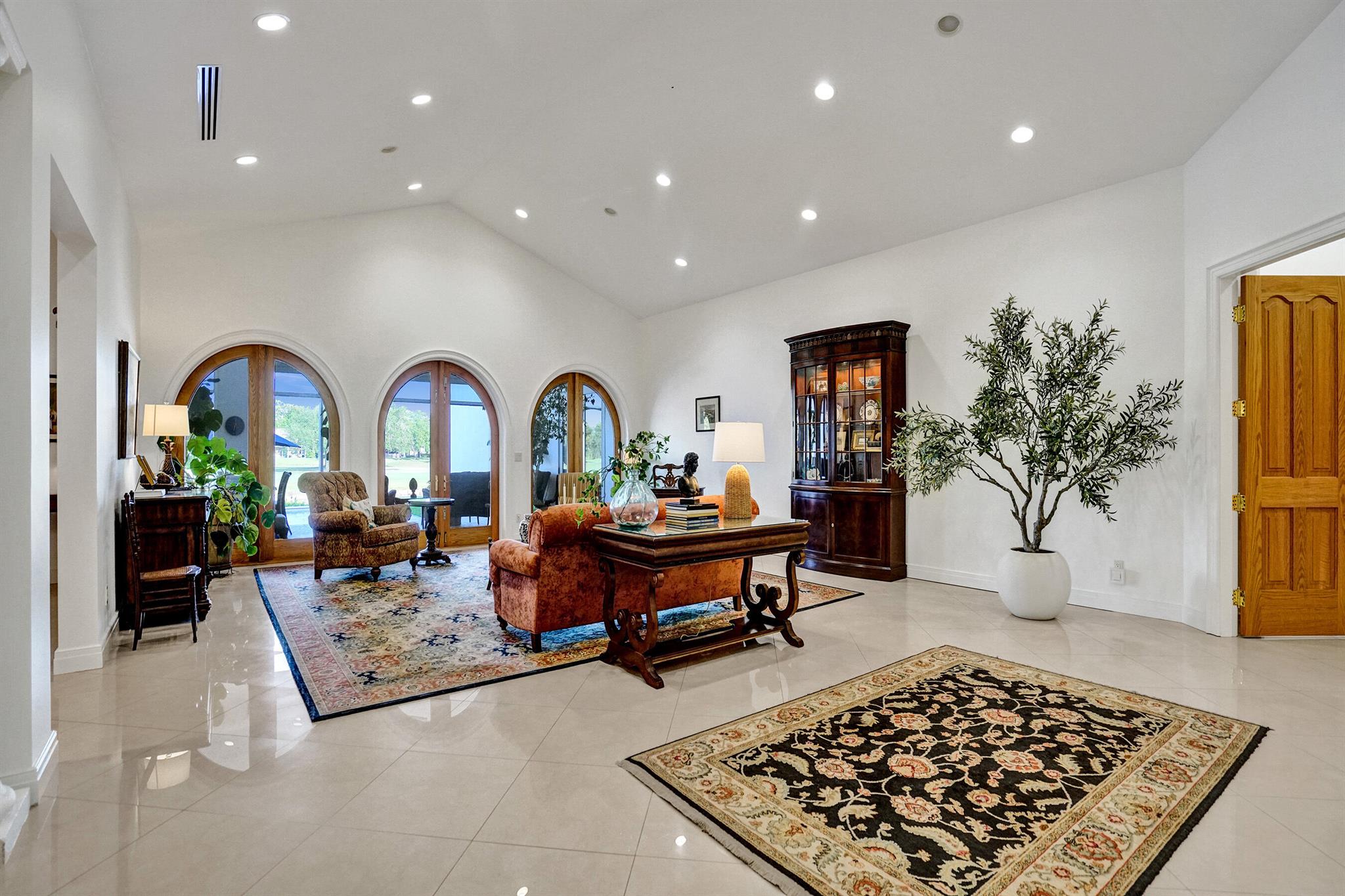 LAGO MAR COLONY - Residential
