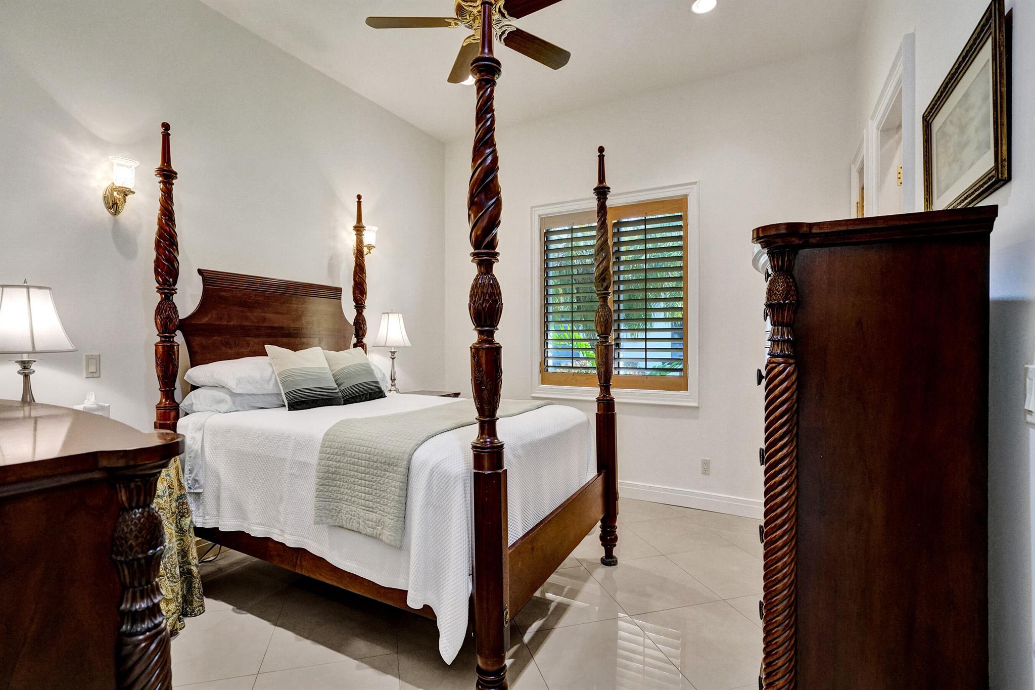 LAGO MAR COLONY - Residential