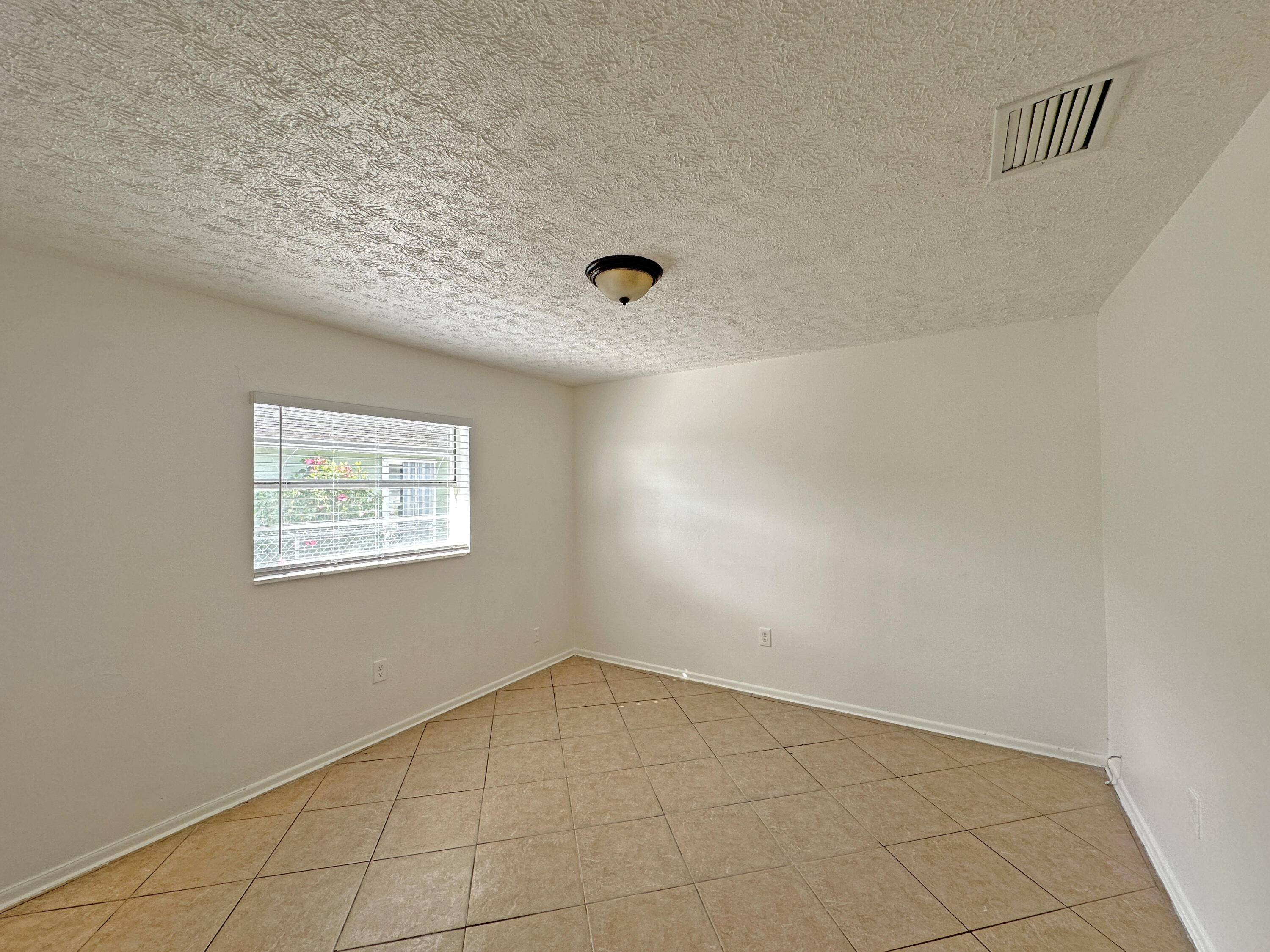 1107 N 21st Street A & B