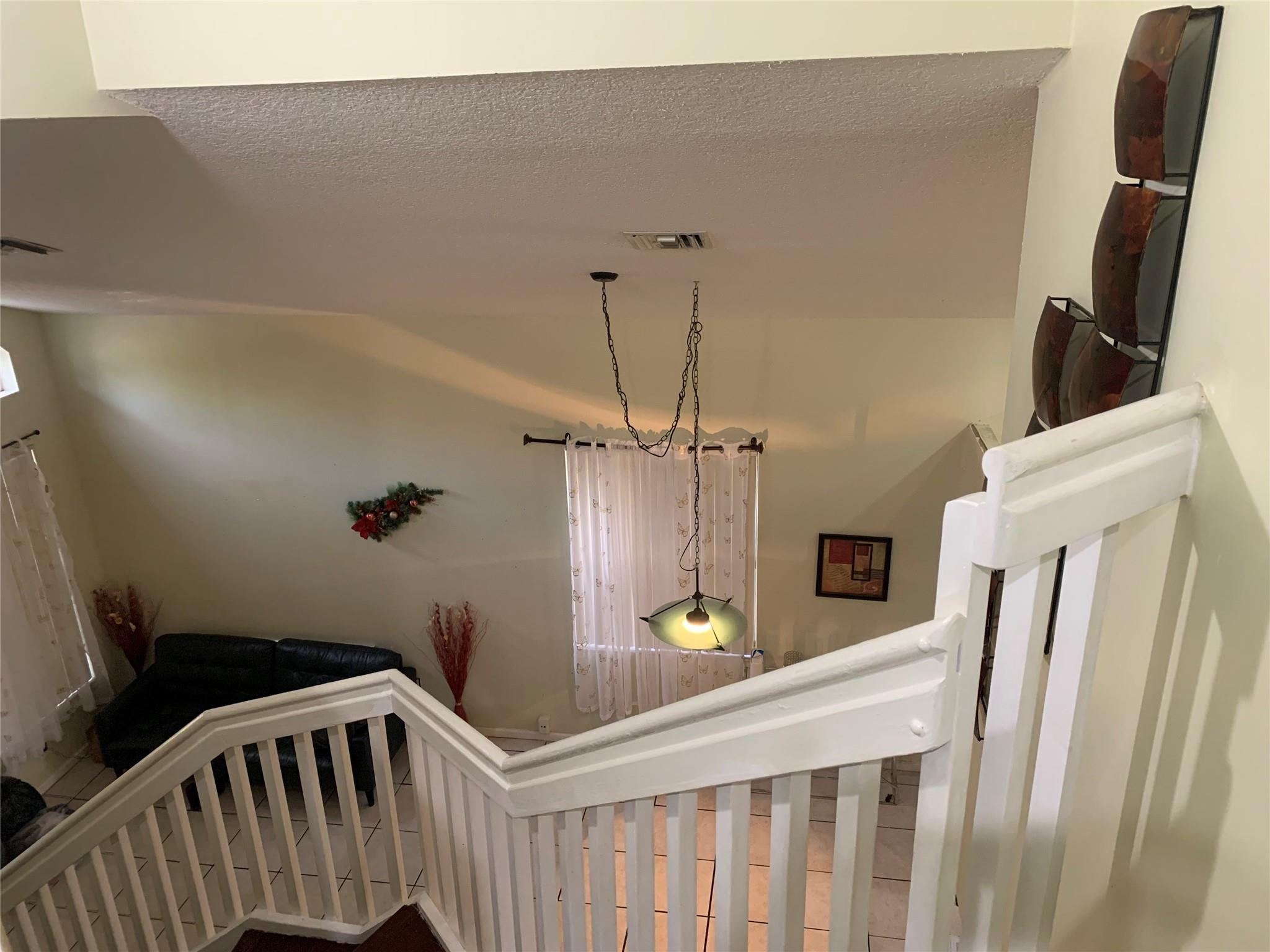 Coral Ridge Drive Comm - Residential