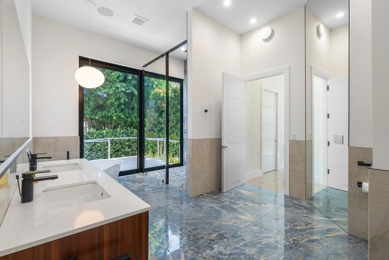 Coral Ridge North 28-37 B - Residential